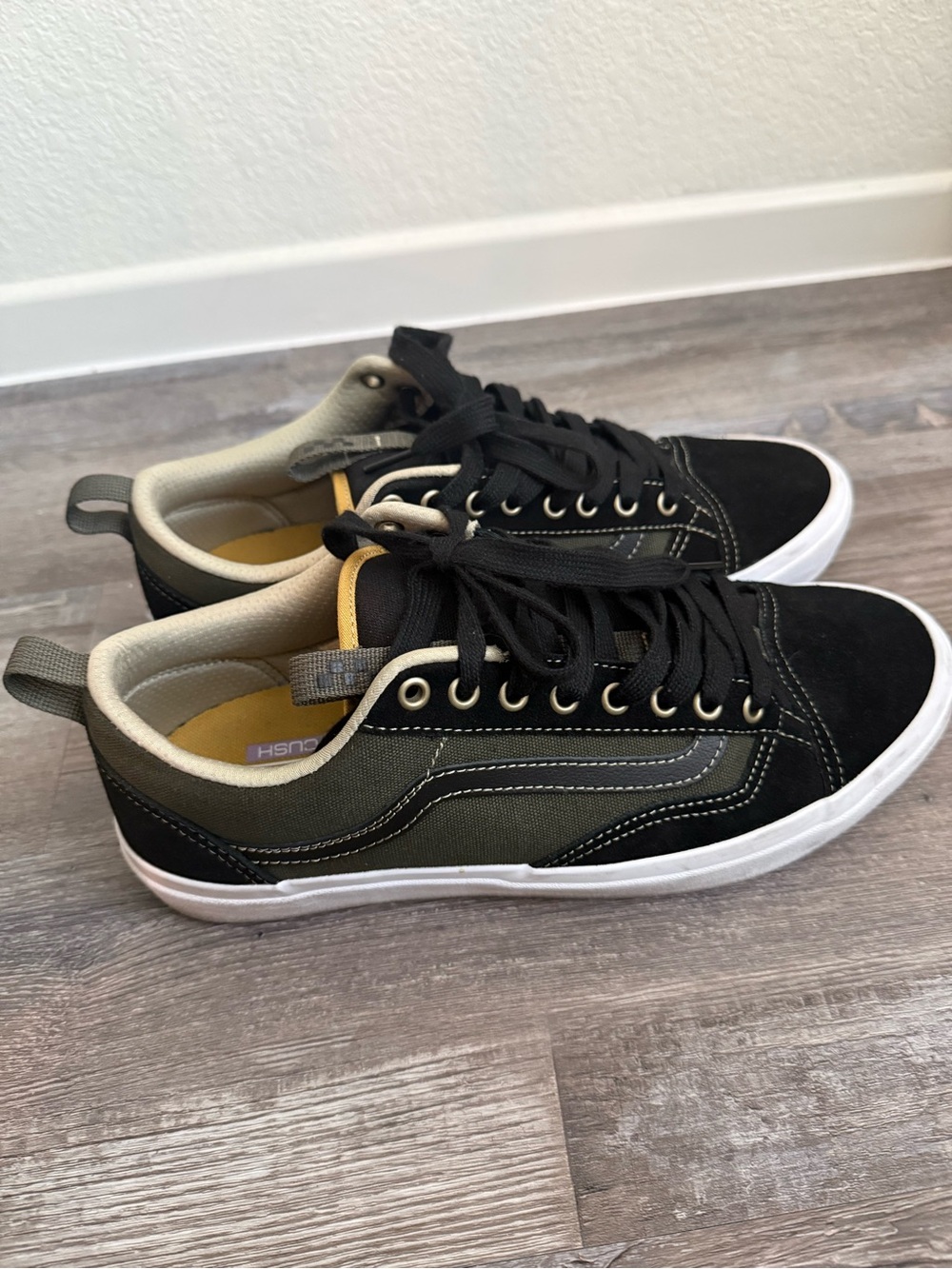 Vans Old Skool 36 Shoes Men Size 11 Black Green Skate Sneakers - Picture 4 of 10